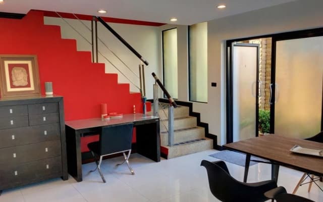 4poolvillas