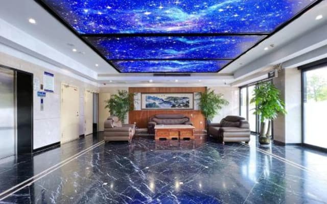 Dongda Hotel