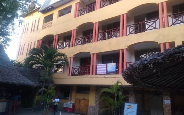 Bofa Beach Resort