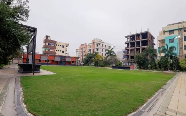 Restr Inn Manish Nagar