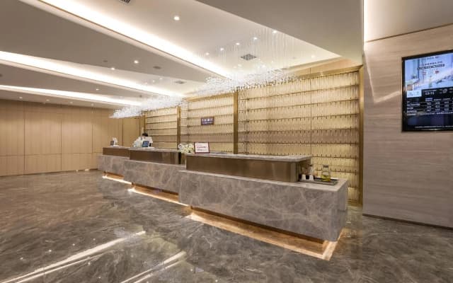 Starway Hotel (Xi'an North Railway Station)
