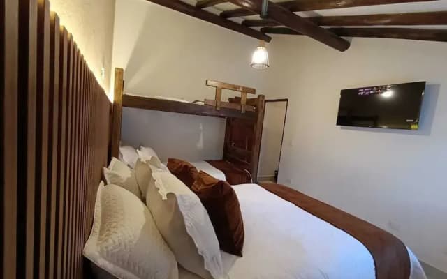 Hotel La Toscana Hostel