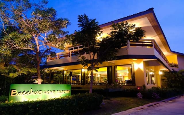 Bacchus Home Resort