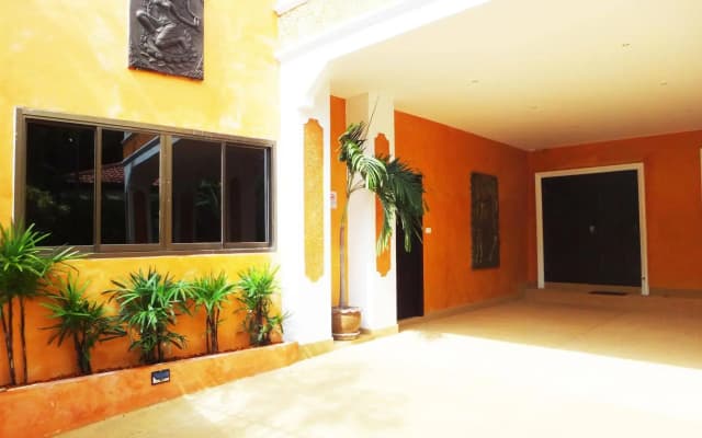 HIDELAND Luxury Pool Villa Pattaya Walking Street
