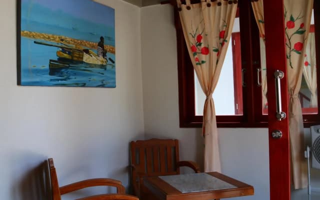 Biru Meno Beach Bungalows