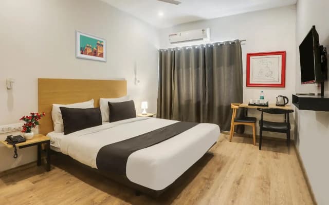 Rajdhani Residency by OYO Rooms
