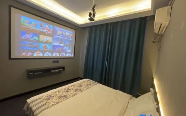 Xinzheng i8 Inn (Xias International College)