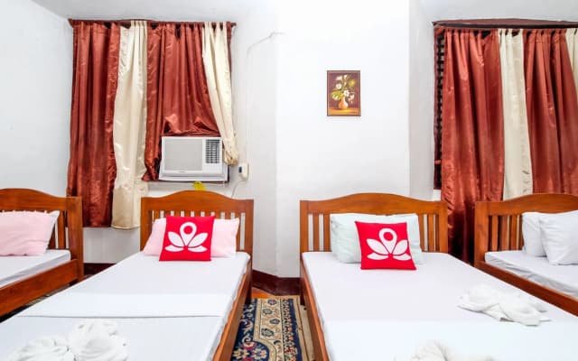 ZEN Rooms Calle Crisologo Vigan