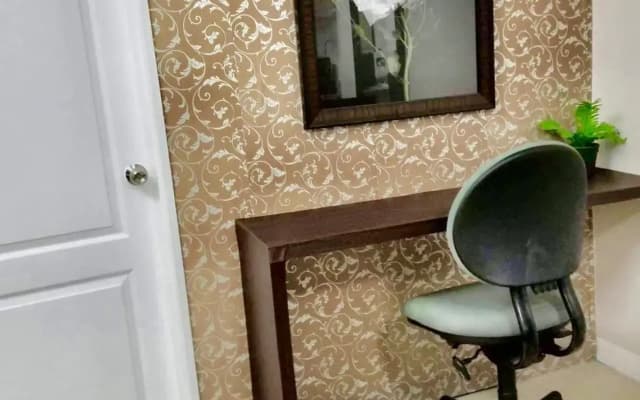 Super Cute Hampton Suites