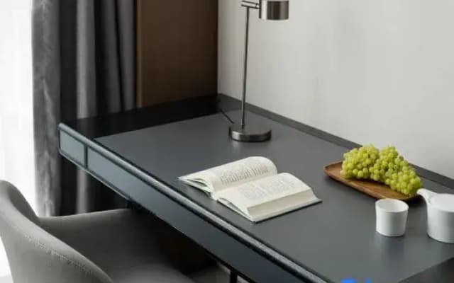 Atour Hotel Urumqi High speed Railway Station North Square