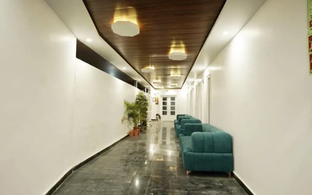 Gurugram Resort Mussoorie