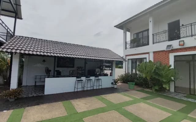 Aeden Villa, Roomstay & Homestay