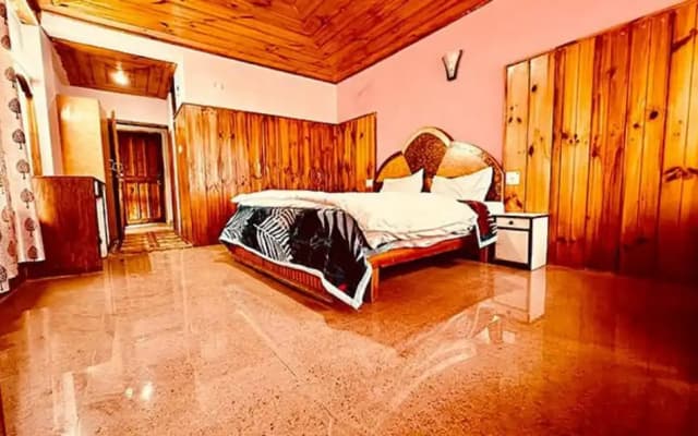 FabHotel Daulat