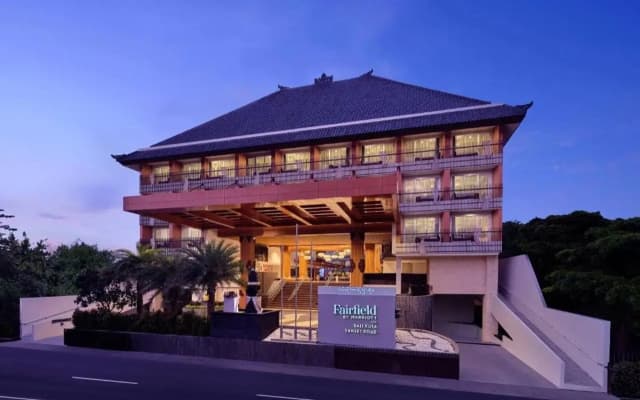 Fairfield by Marriott Bali Kuta Sunset Road