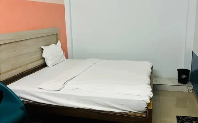 Maharishi Inn