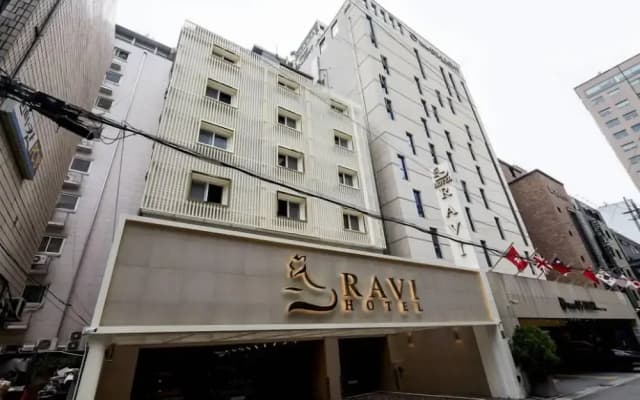 Hotel Ravi