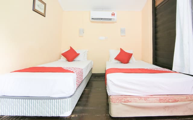Hotel O Ombak Inn Chalet