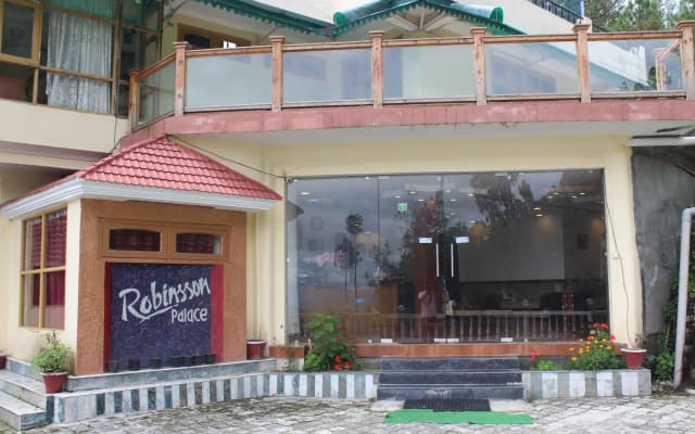 Hotel Robinsson Palace