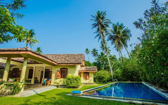 The Chalet - Whole Villa 2 Bedroom (Sleeps 4)