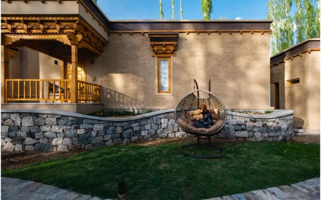 essence AT LADAKH