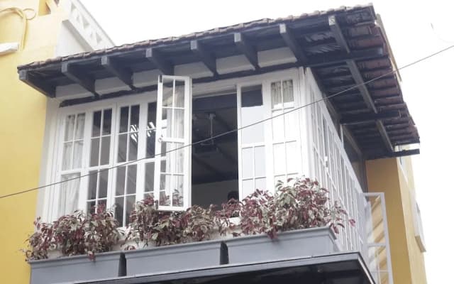 5/4 - Calcutta's freshest BnB