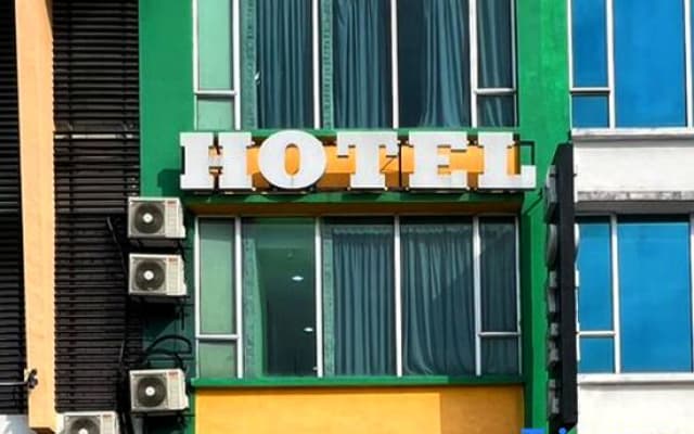 Ark Hotel Serendah