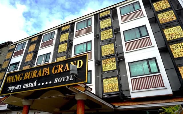 Wangburapa Grand Hotel