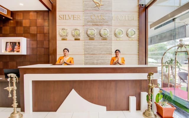 Silver Oak Hotel
