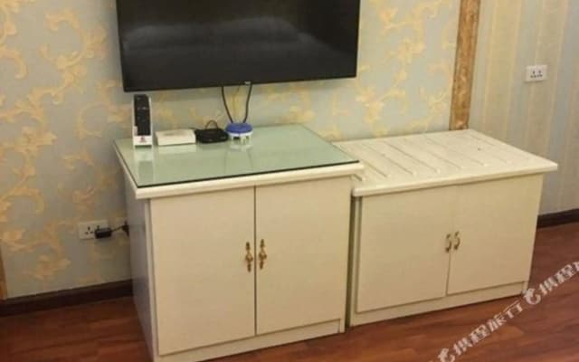 Zihong Hotel