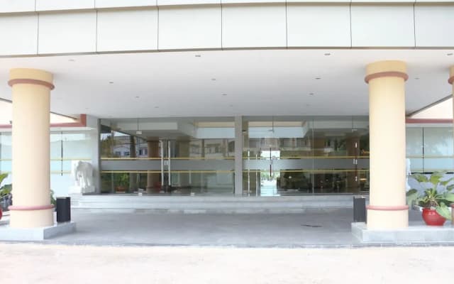 艾里峇都阿吉阿维亚里巴淡岛酒店(Airy Batu Aji Aviari Suprapto Batam)