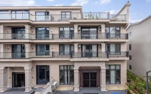 Jinju · The Charm of Wood · Original Ecological Villa