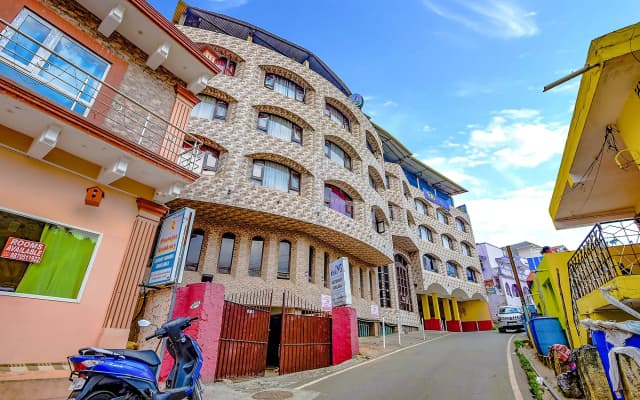 FabHotel Khems Ooty