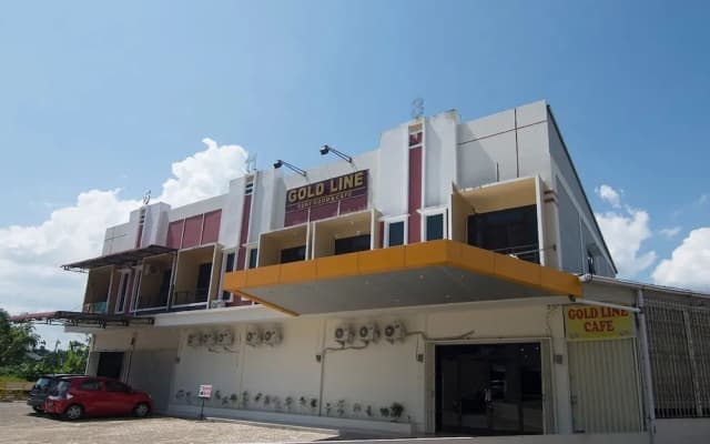 OYO 899 Gold Line Guest House
