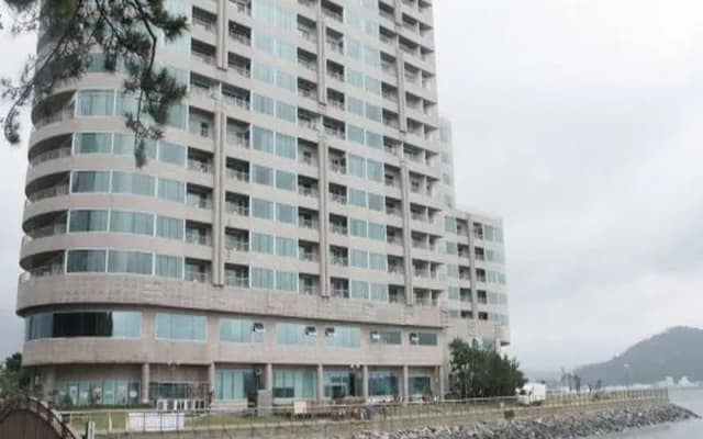 Chungmu Kumho Resort
