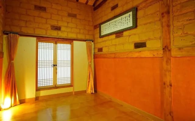 Damso Guest House