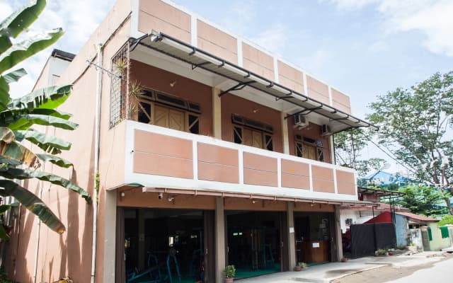 Hotel O near Universitas Medan Area