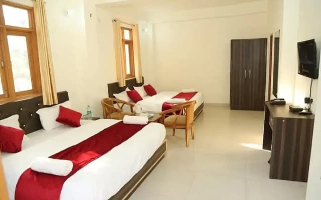 Asha Residency By St Hotel