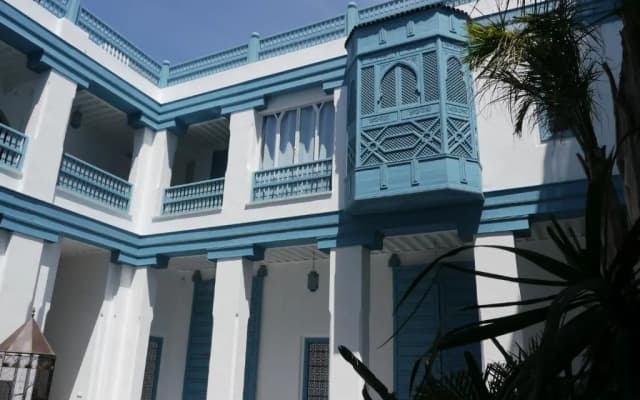 Riad Le Perroquet Bleu