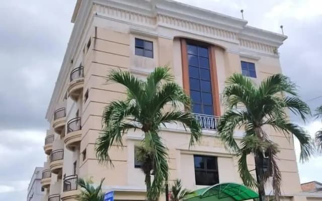 Desa Inn Hotel