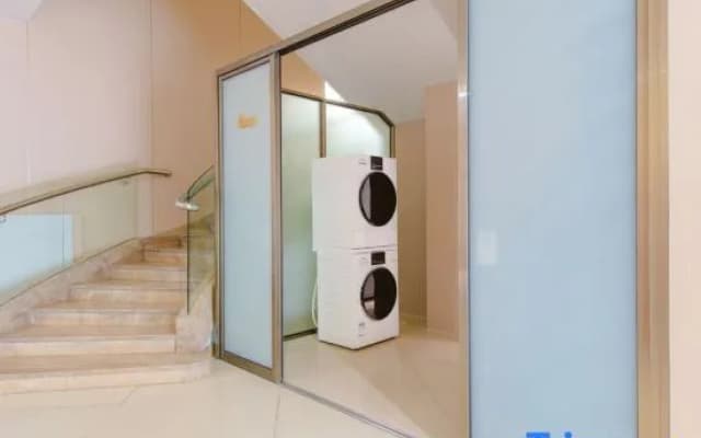 Taizhou xuanyuange Hotel (Linhai Yintai City store)