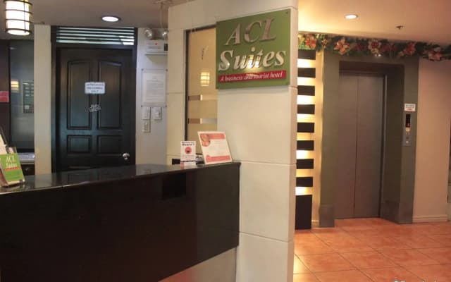 ACL Suites