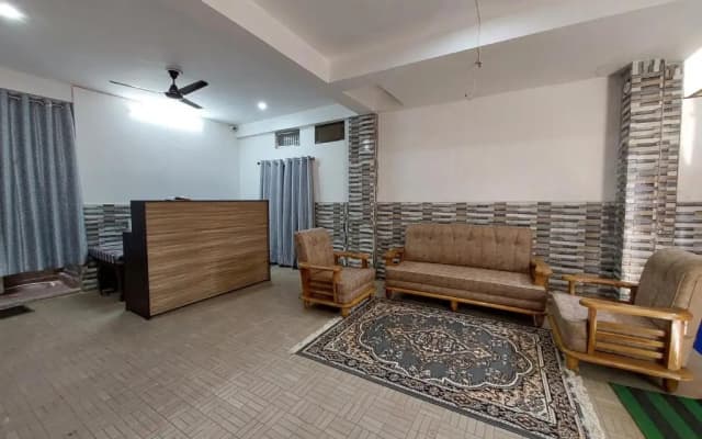 Manor Residency