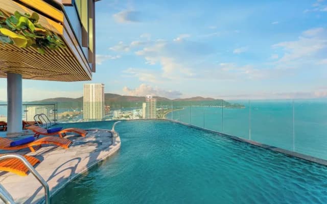 Sala Quy Nhon Beach Hotel
