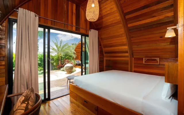 Tropical Chalet 2BR Pool Villa Pasak 2
