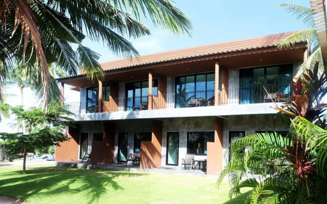 Sabaii Bay Resort