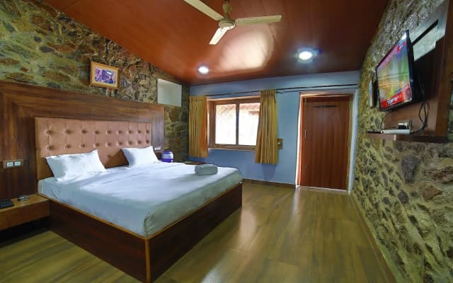 Hotel Castle Rock Mount Abu by SAH