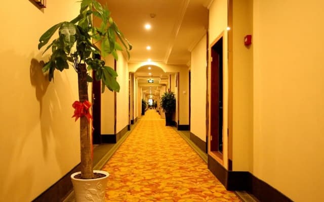 GreenTree Inn KunShan Lujia Town Furong Road Express Hotel