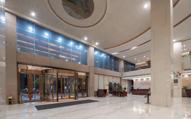 Inzone Garland Hotel (Qingzhou Ancient City)