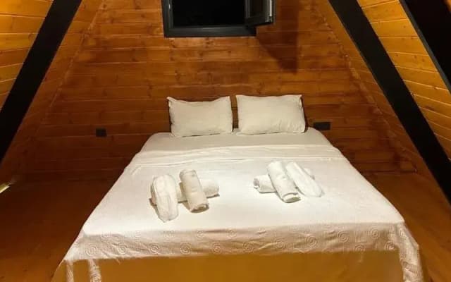 Mi̇ra Bungalov