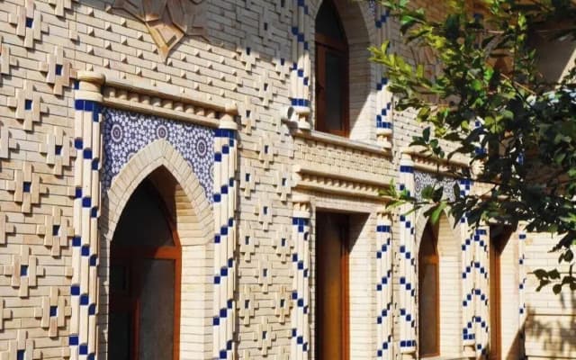 Colibri Traditional Guesthouse
